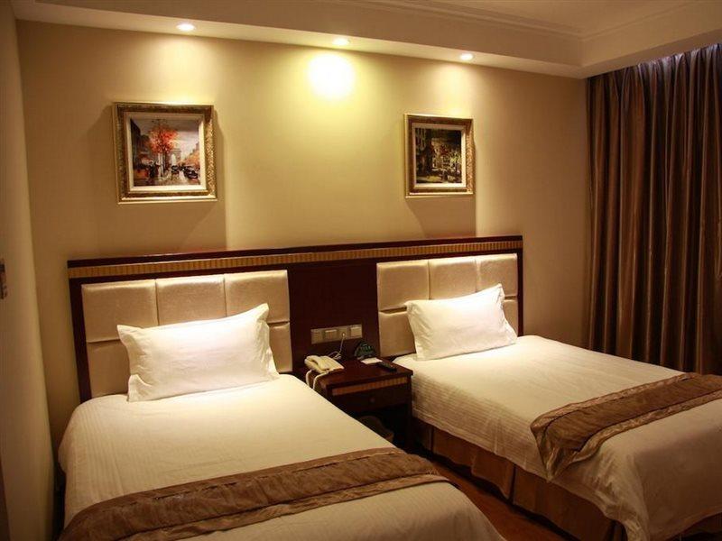 Greentree Inn Guangdong Shantou Chengjiang Road Business Hotel Bagian luar foto