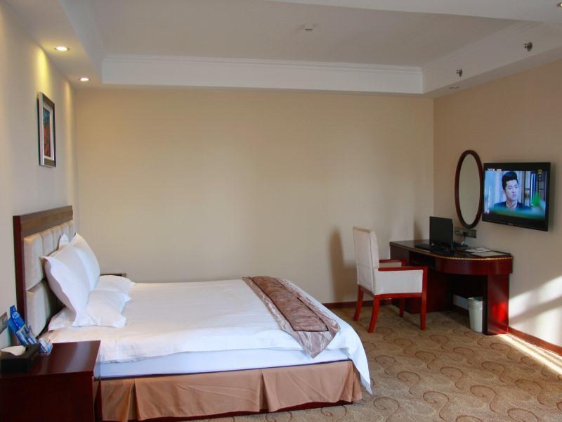 Greentree Inn Guangdong Shantou Chengjiang Road Business Hotel Bagian luar foto